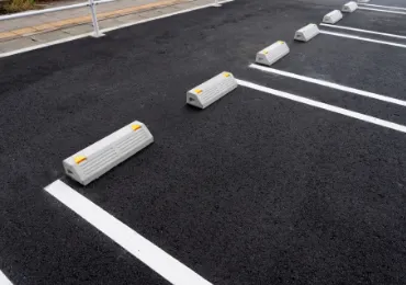 車止めブロック設置